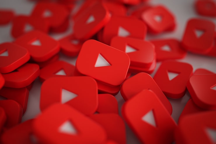 Bezpłatny plik Zdjęcie pile z logo 3d play button
