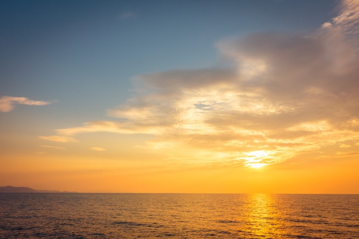 Foto gratuito bella puesta de sol en la playa y el mar