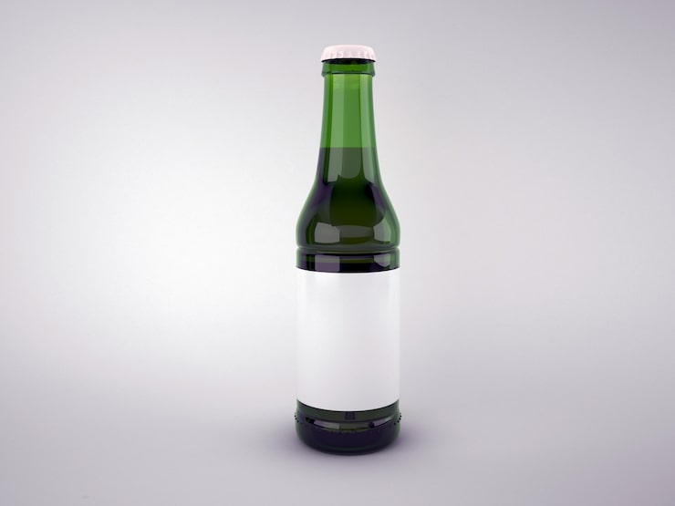 Photo Gratis botol bir hijau kosong