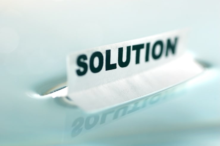 Foto gratuito cartel de solución