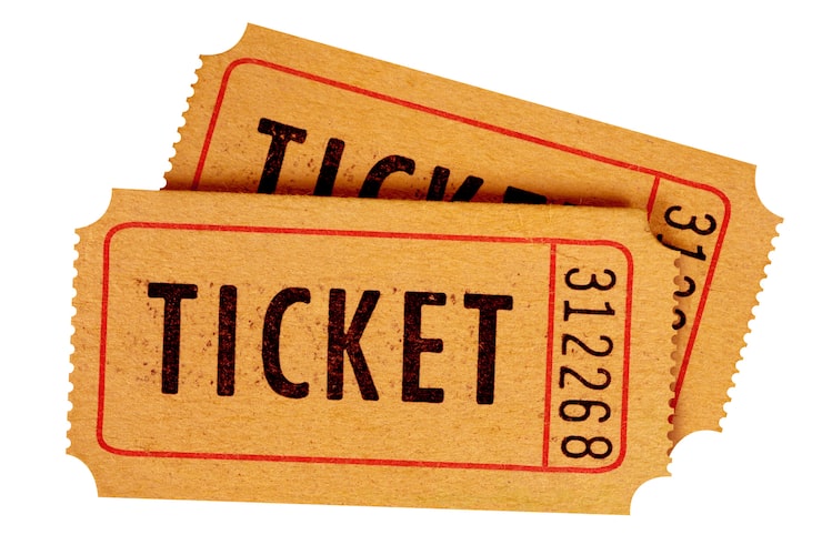Photo Gratis dua tiket film tua terisolasi