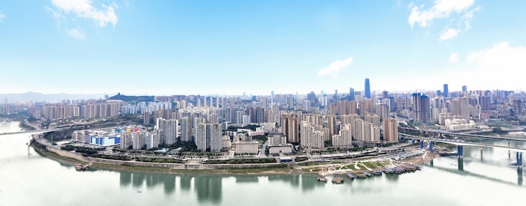Photo Gratis pemandangan kota dan kaki langit chongqing di langit berawan