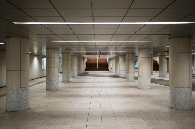 Foto gratuito corridore di un edificio
