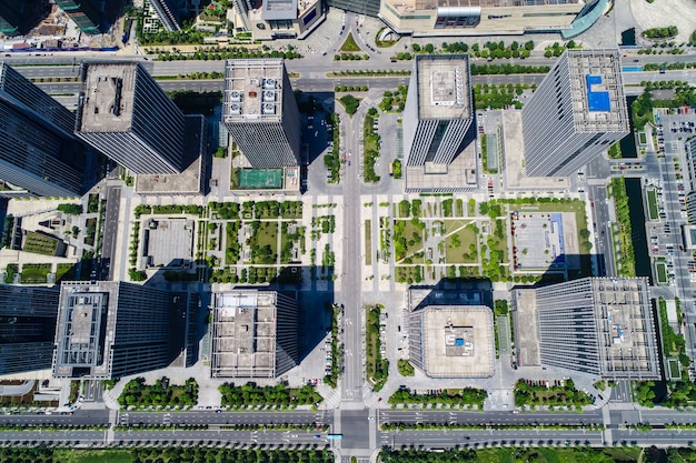 Foto gratuito elevato condominio e edifici per uffici