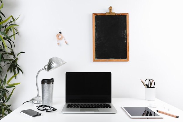 Zdarma Fotografie notebook na pracovišti