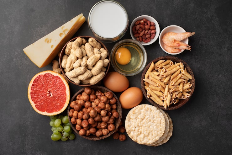 Foto grátis variedade de alérgenos alimentares comuns para pessoas