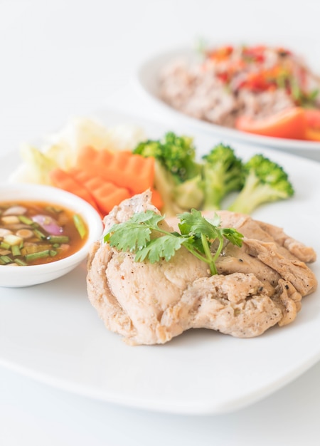 免费Photo 烤鸡肉配辣酱