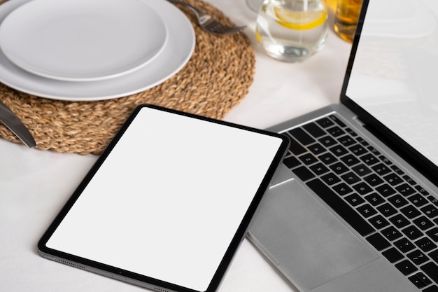 Gratis Foto enhet med kopieringsområde av bord med mat