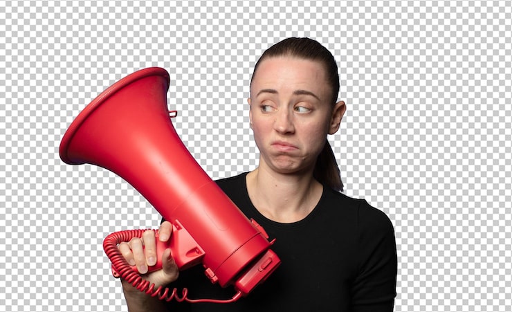 Gratis PSD blond ung smuk kvinde med en megafon