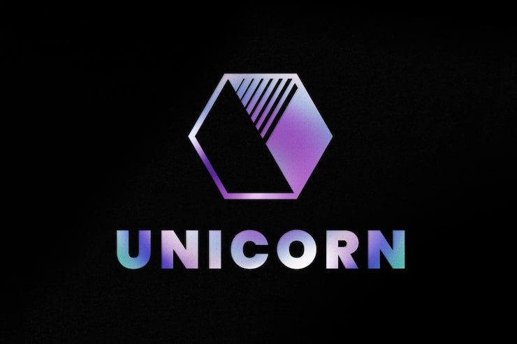 Gratis PSD psd-skabelon til farverigt enhjørninge-logo i neontekst-stil