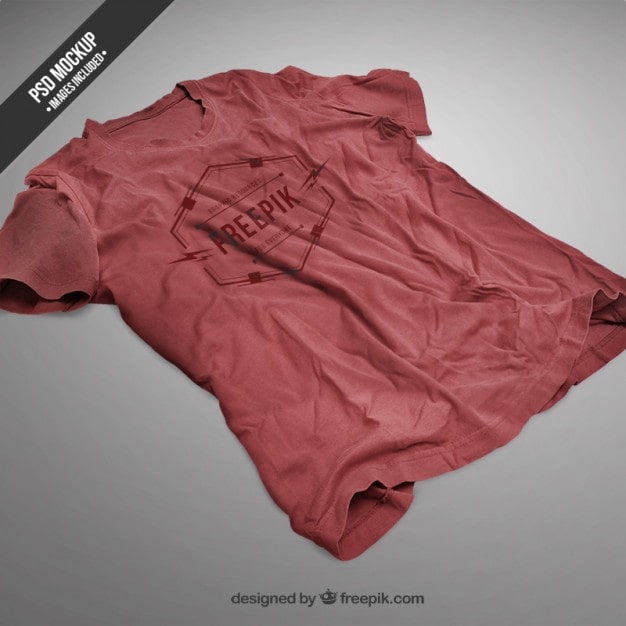 Gratis PSD rød t-shirt mockup