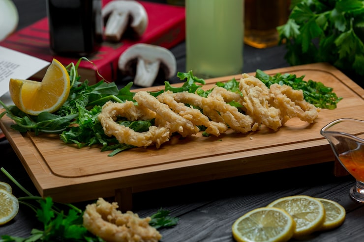 Miễn phí Photo bánh mì hành nướng với rau thơm tươi và lát chanh