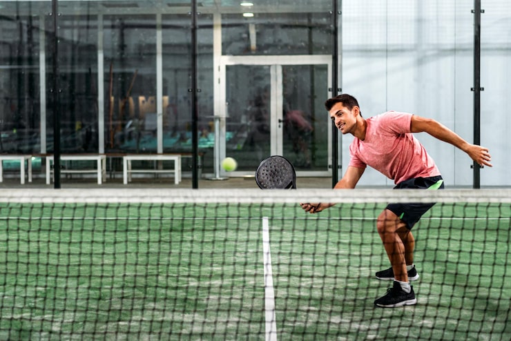 Miễn phí Photo người đàn ông chơi padel