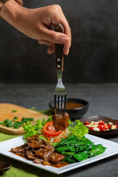 Miễn phí Photo thịt bò xào dầu hào và phục vụ.