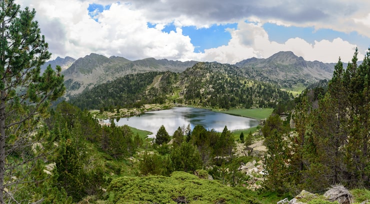 Ilmainen Kuva pessons-järvi grau roigissa, encampissa, andorrassa