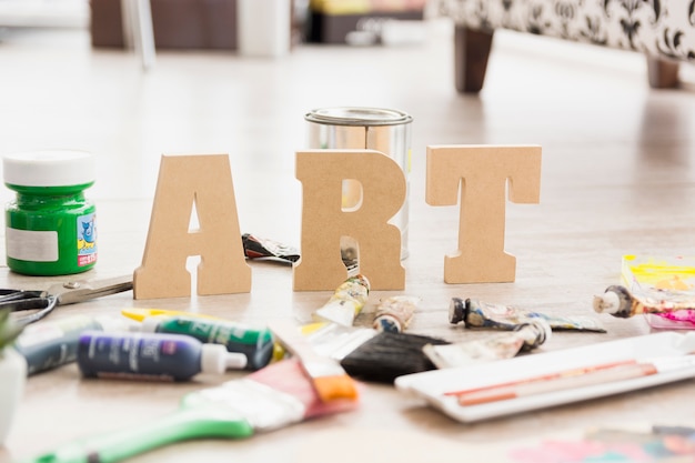 Photo gratuit composition d'un studio d'art moderne