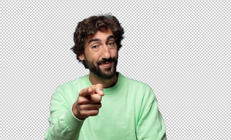 PSD gratuito apuntando a la cámara con una sonrisa satisfecha, confiada y amistosa eligiéndote