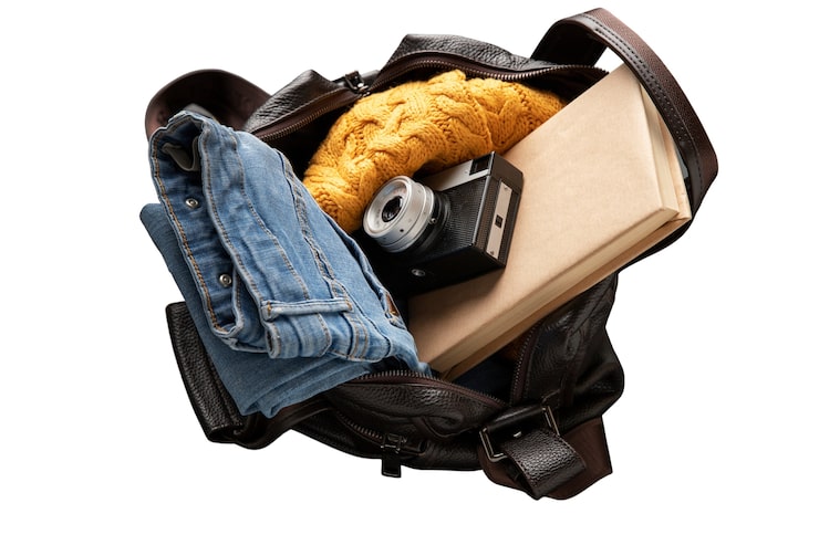 PSD gratuito equipaje preparado para viajar.