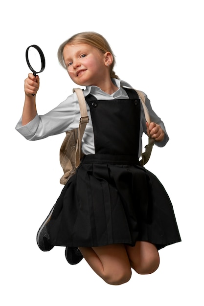 PSD gratuito retrato de una joven escolar en uniforme