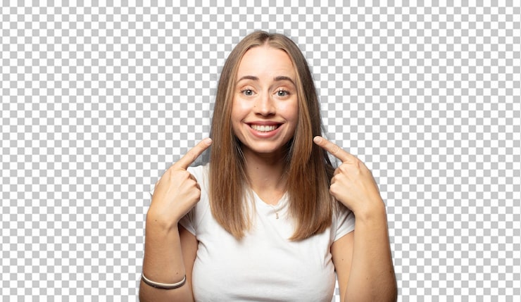 PSD gratuito sonriendo con confianza señalando su propia sonrisa amplia actitud positiva relajada satisfecha