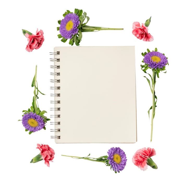 PSD gratuit arrangement floral isolé sur fond blanc