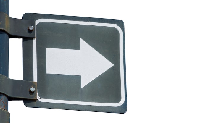 PSD gratuit direction indiquée par la flèche isolée