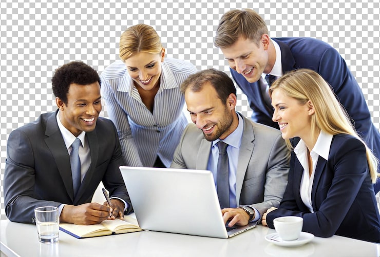 PSD equipe trabalhando em um laptop no escritório isolado em fundo transparente