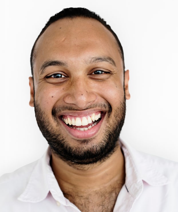 PSD indian man close up studio concept