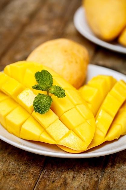 Ücretsiz Fotoğraf kesilmiş mango