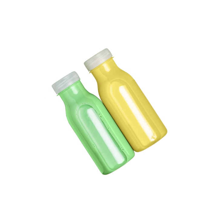 Ücretsiz PSD detoks smoothie içeceği izole edilmiş
